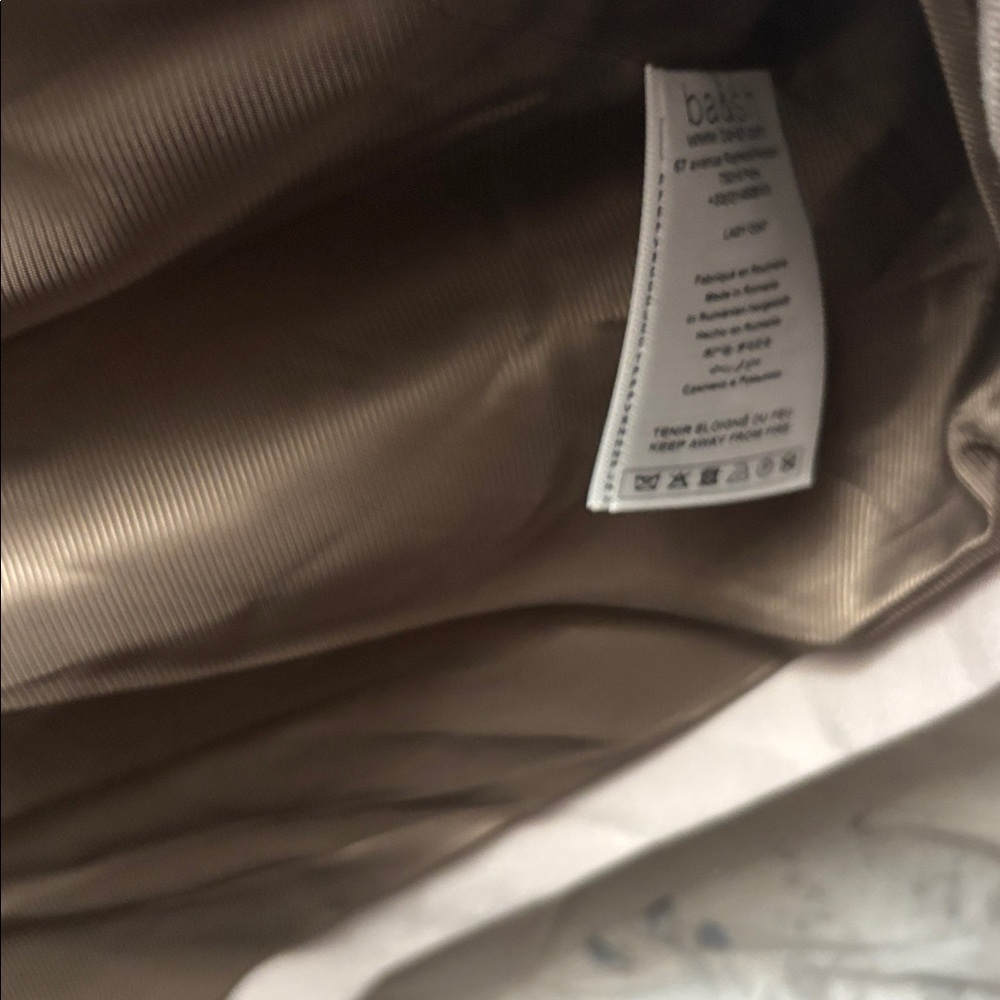 NWT [$495] Ba&sh Women's cream Double-Breasted Trench Coat. Manteau Stan. 2 - Picture 11 of 14